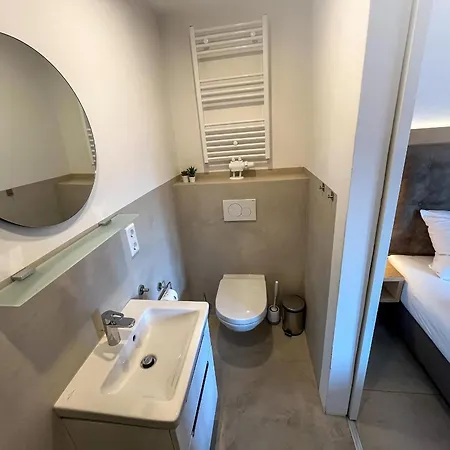 Homestay Haus Antina 4 *