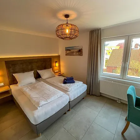 Haus Antina 4 Homestay Borkum